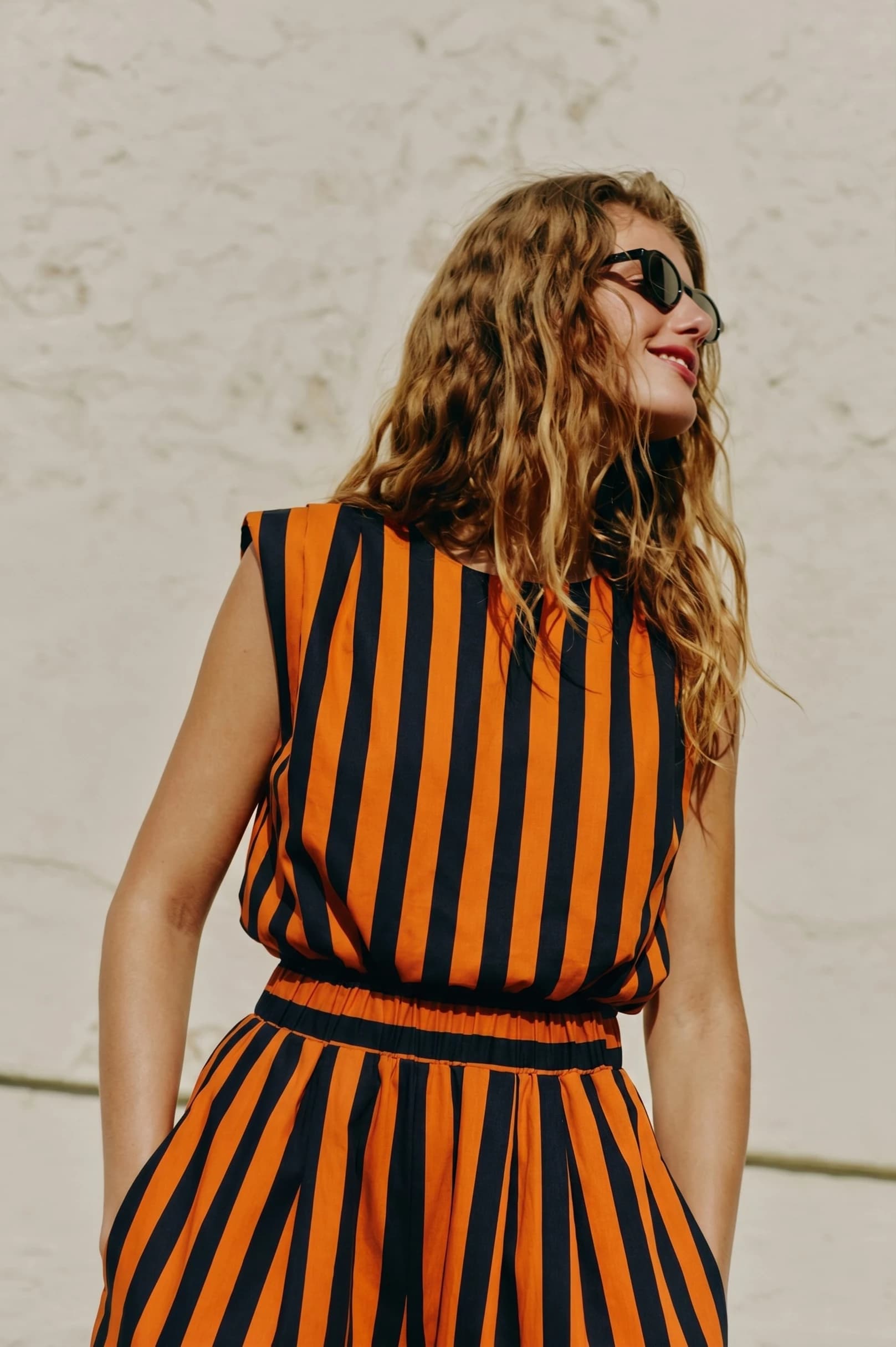 T9428 - BURNT ORANGE