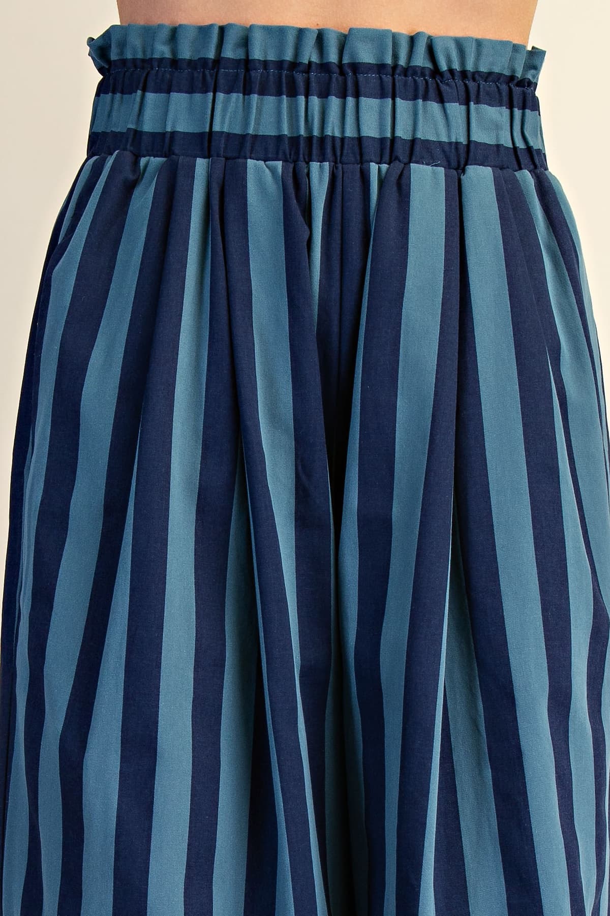 P9429 - TEAL