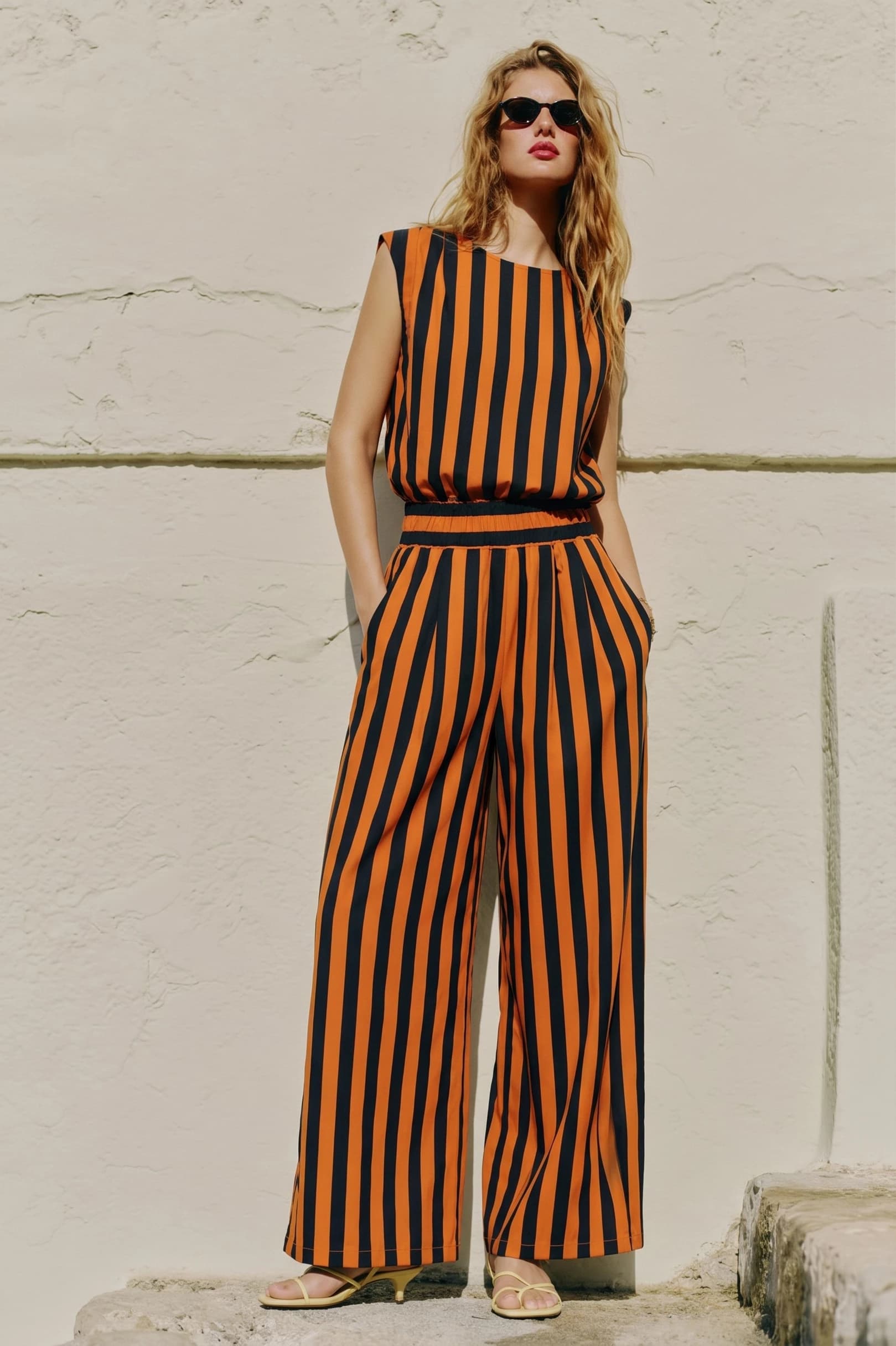 P9429 - BURNT ORANGE