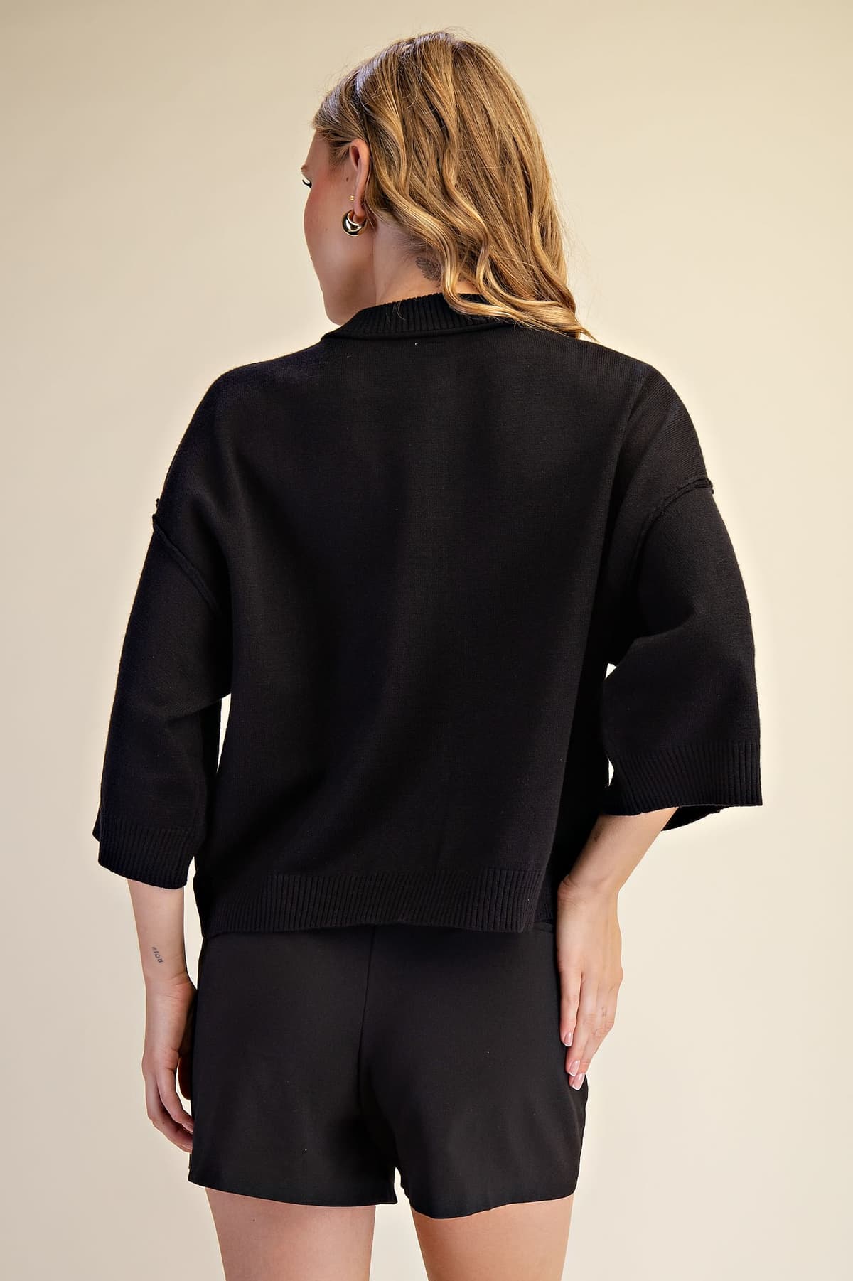 SW8516 - BLACK
