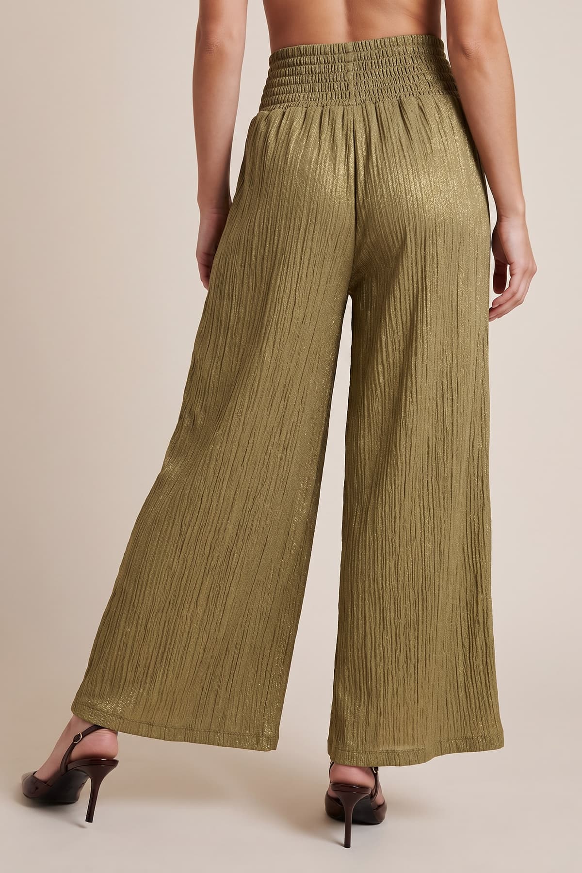 P8557 - OLIVE
