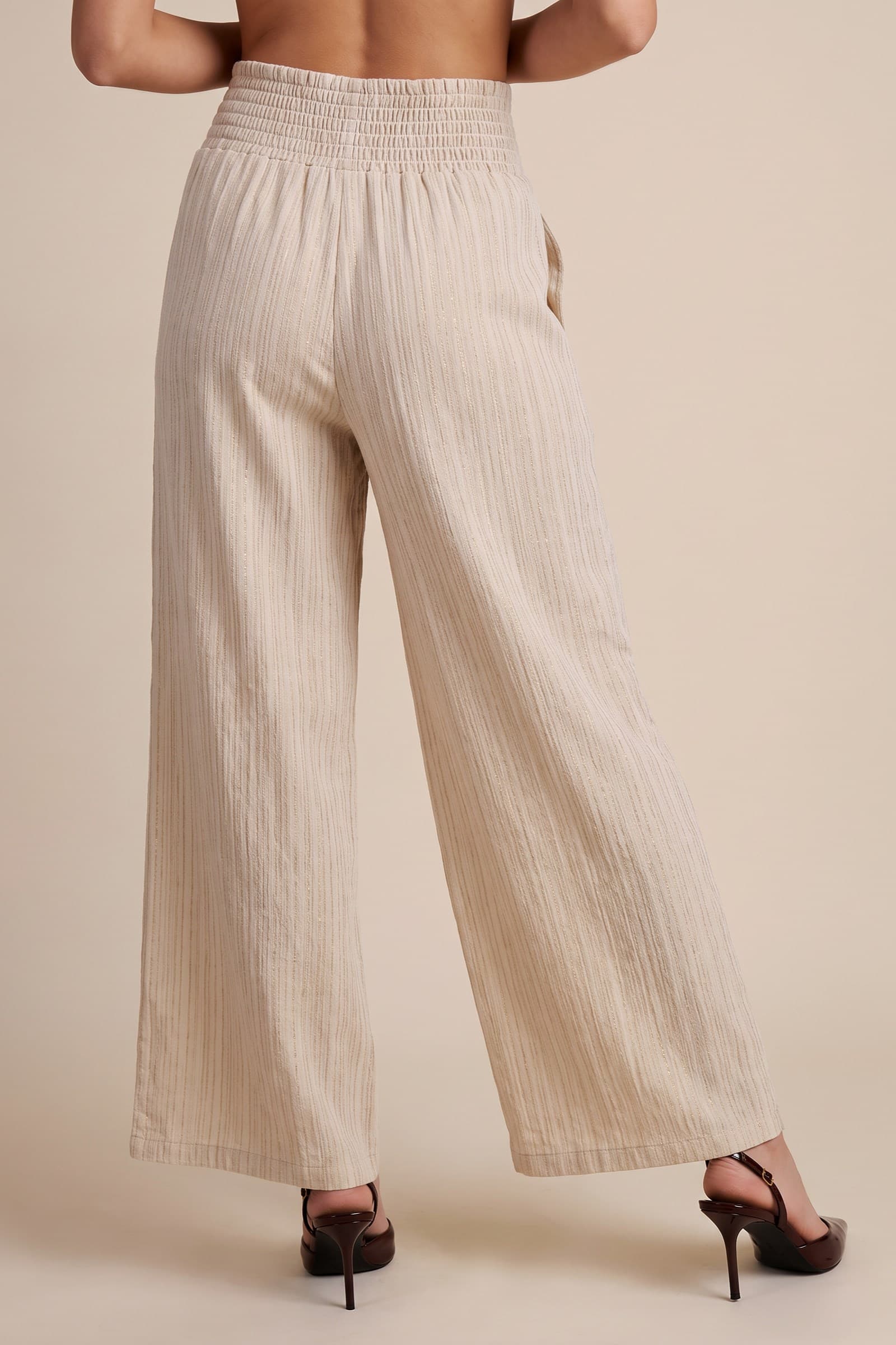 P8557 - BEIGE