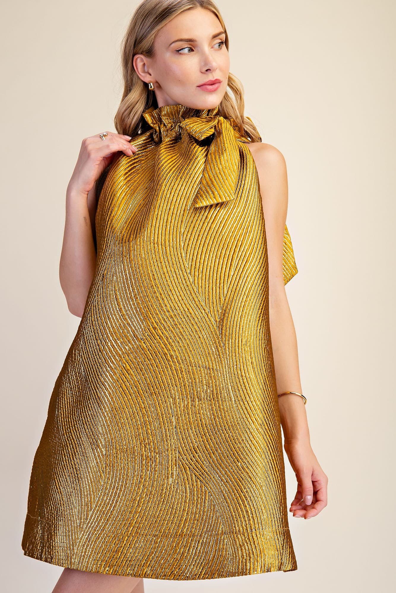 D8583 - GOLD