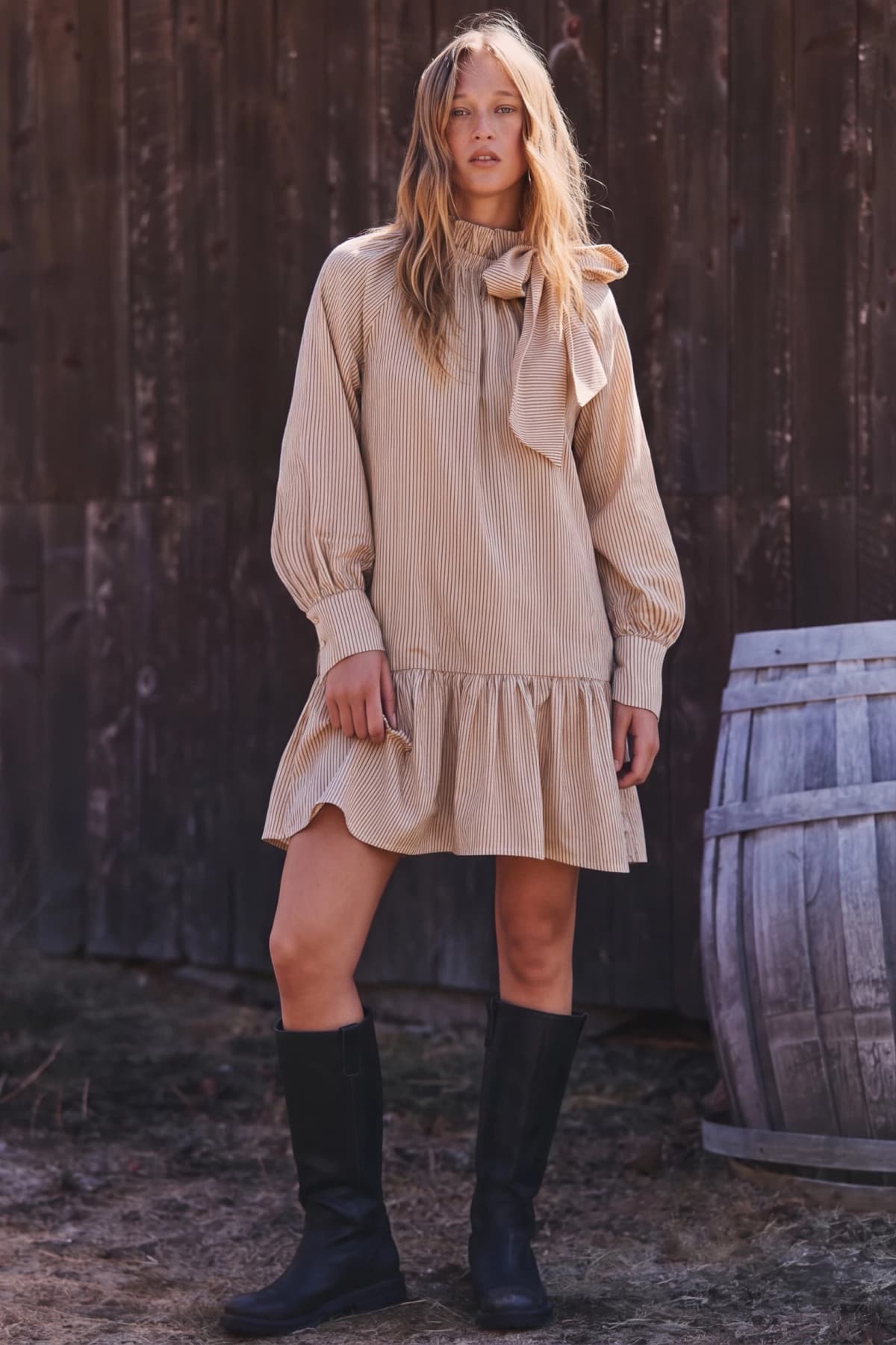 D8581 - BEIGE