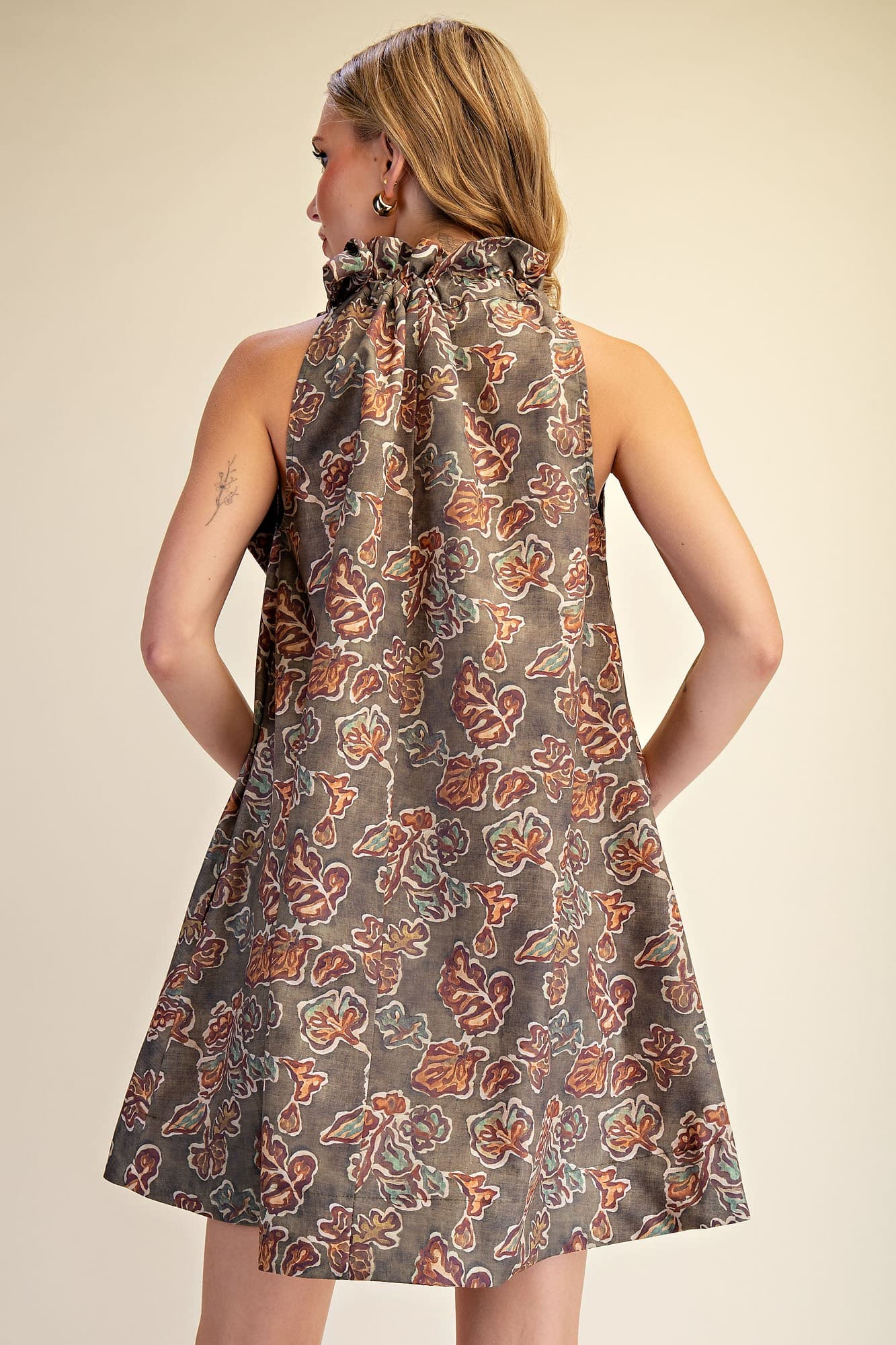 D8592 - OLIVE