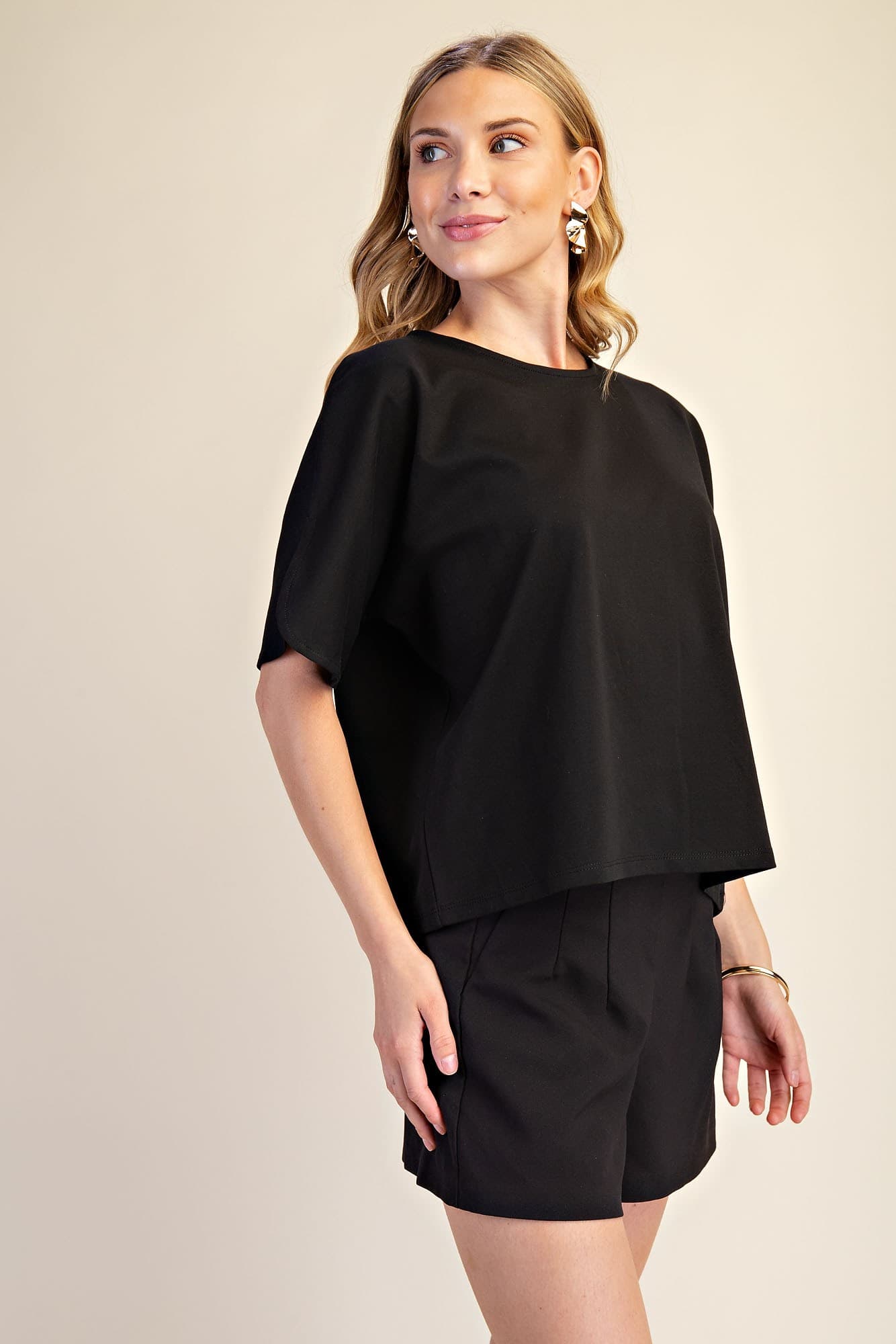 T8613 - BLACK