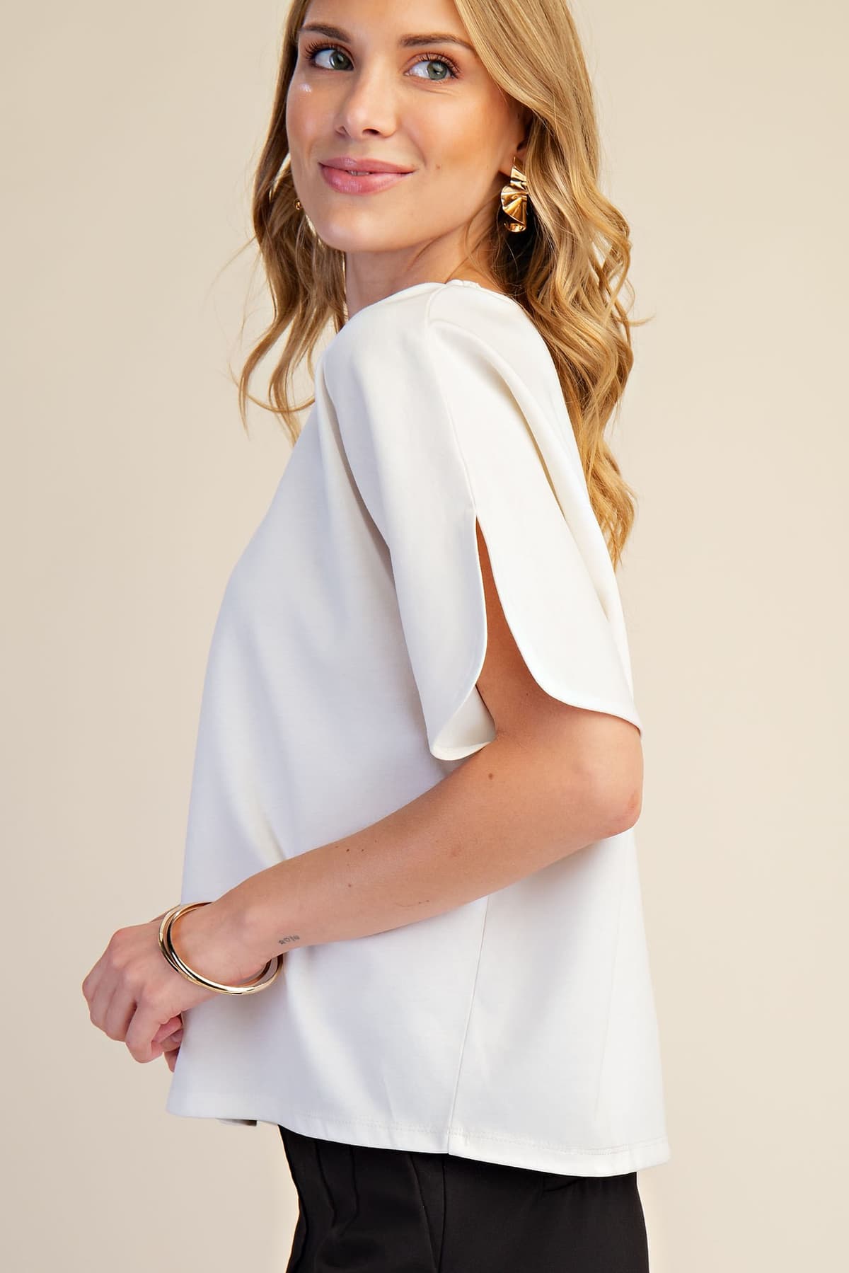 T8613 - IVORY