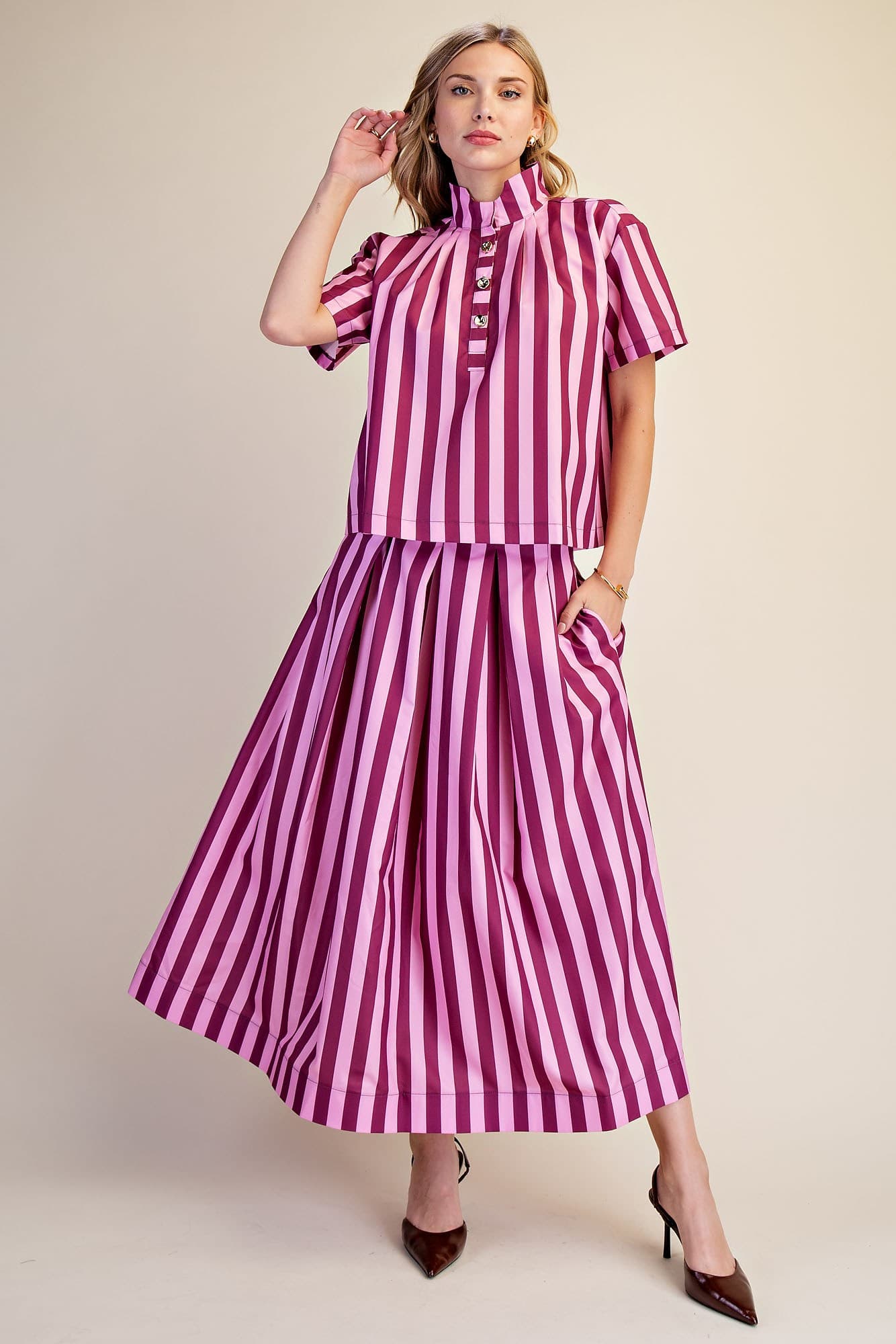 S8621 - PLUM