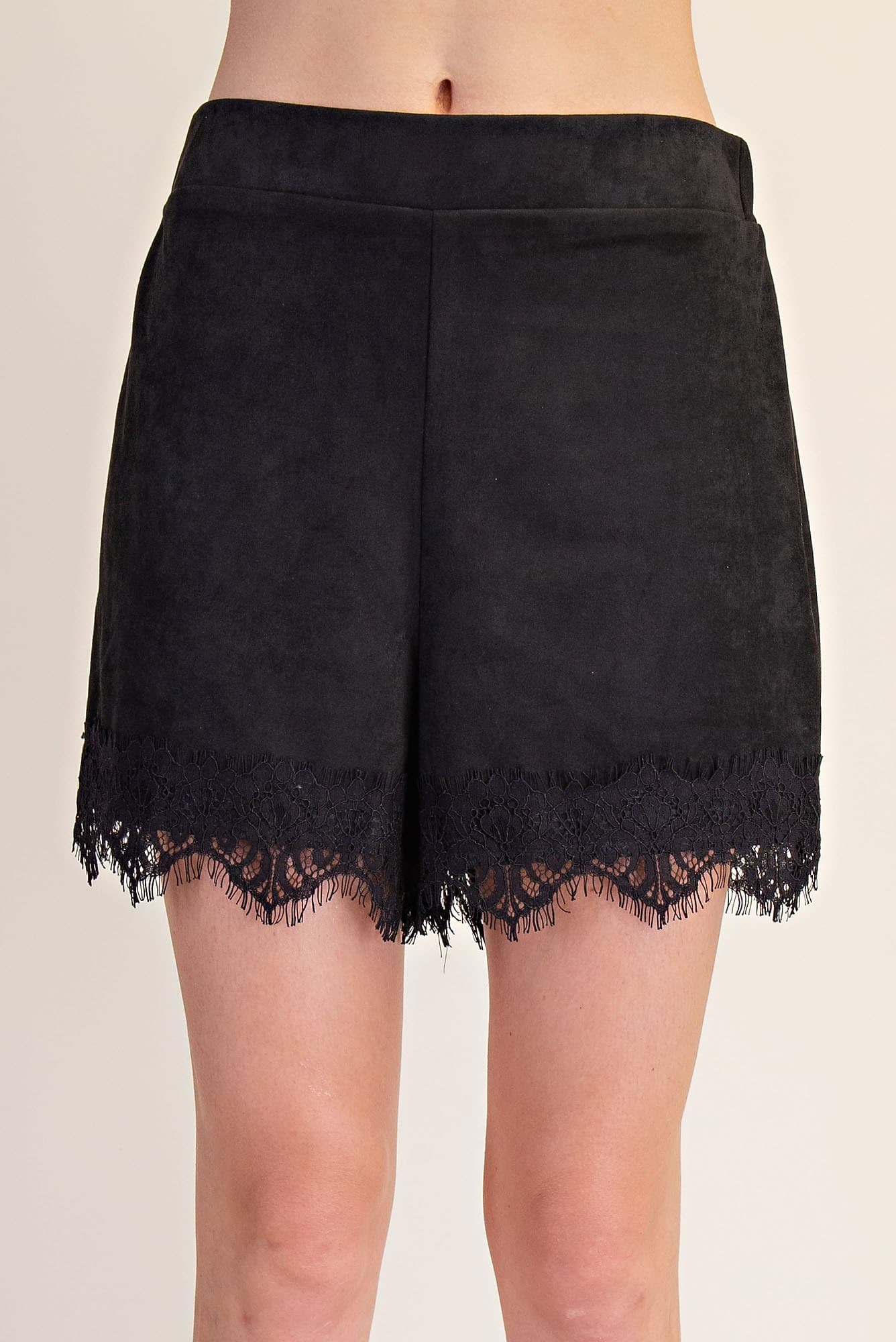 P8570 - BLACK