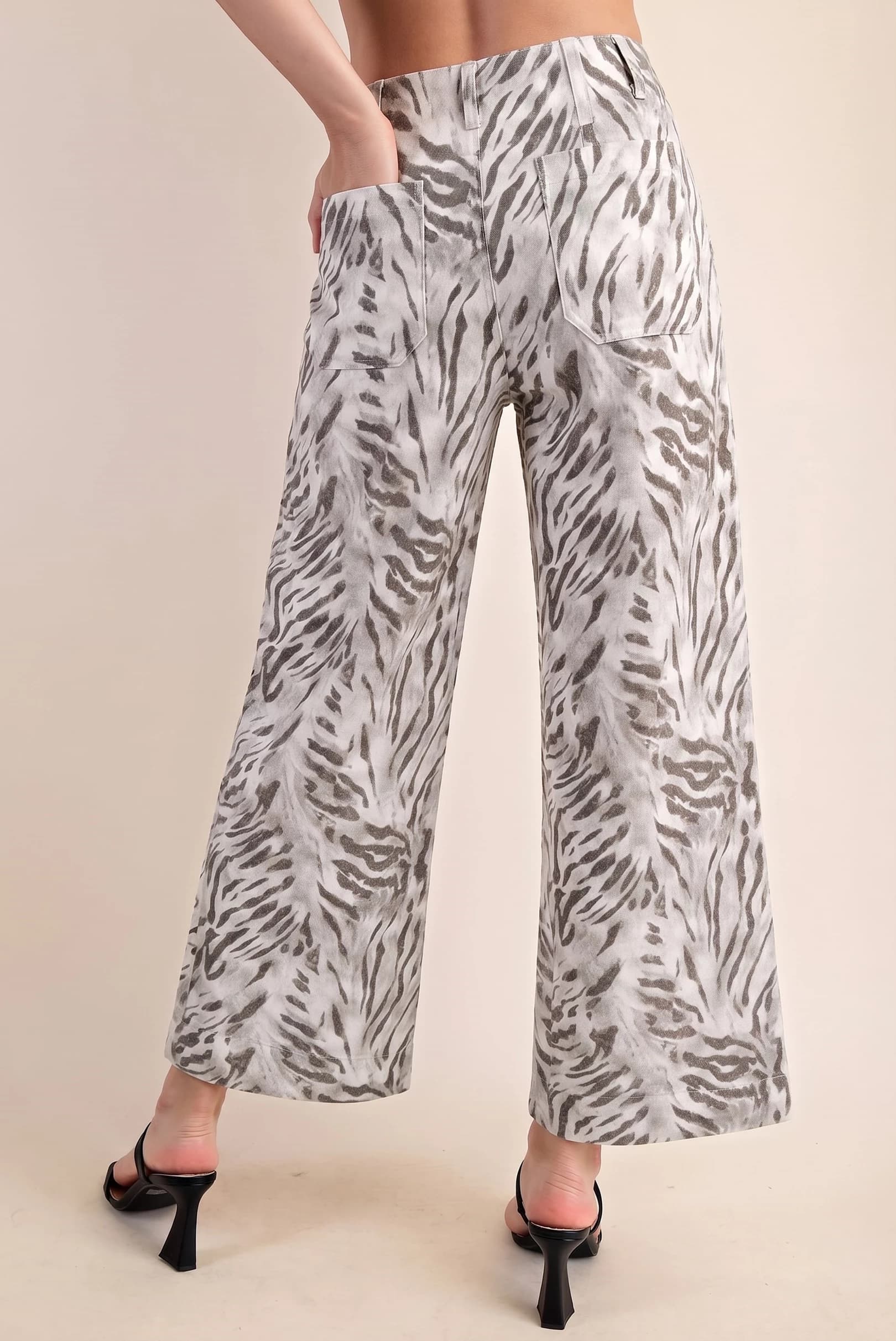P9554 - WHITE