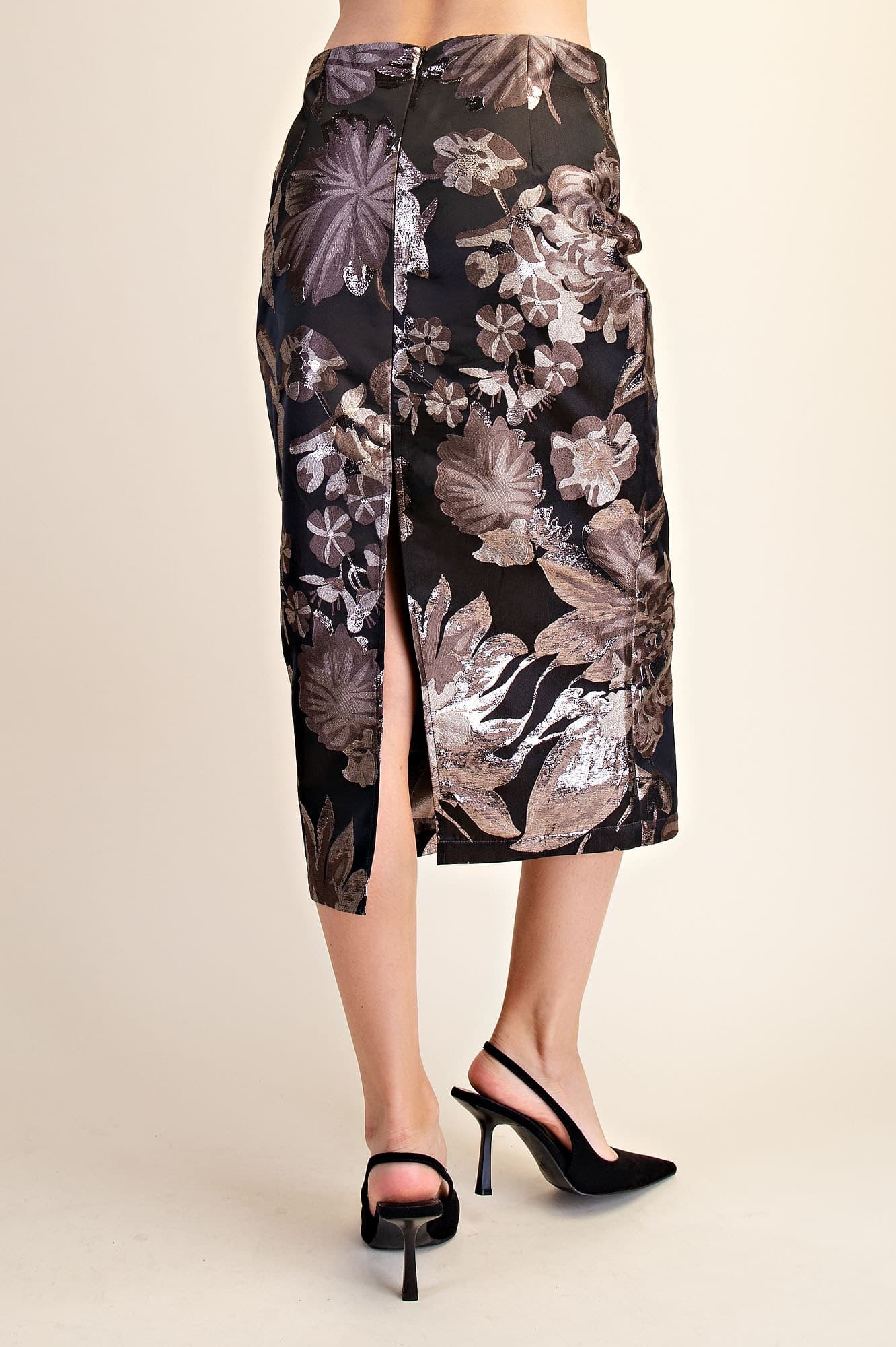S8609 - BLACK
