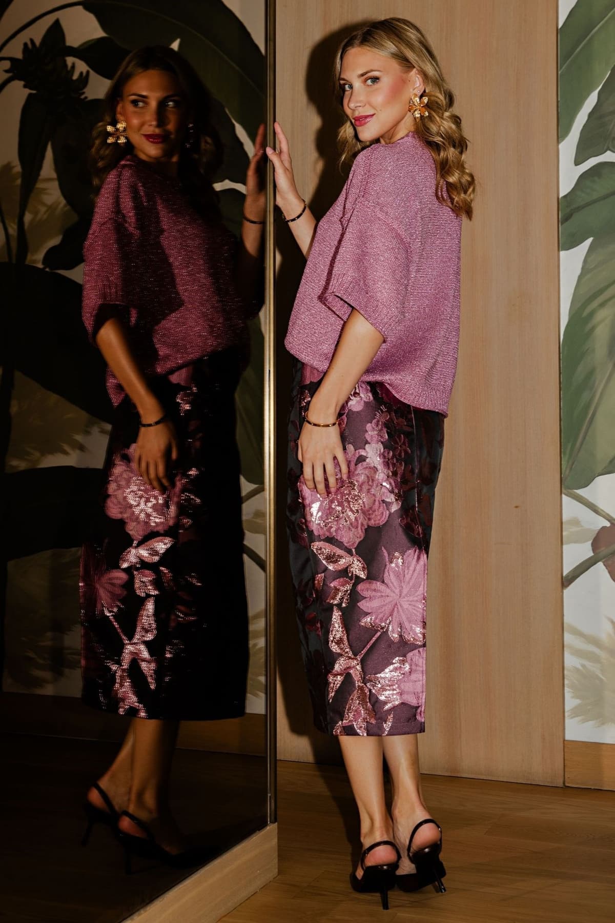 S8609 - PLUM