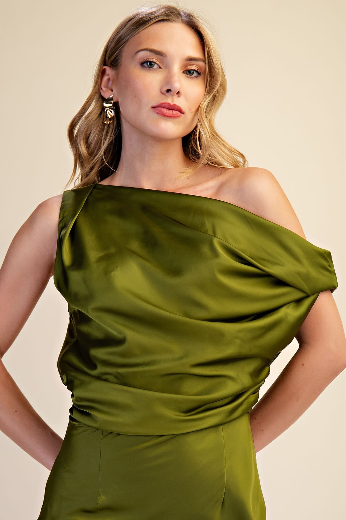 D9517 - OLIVE
