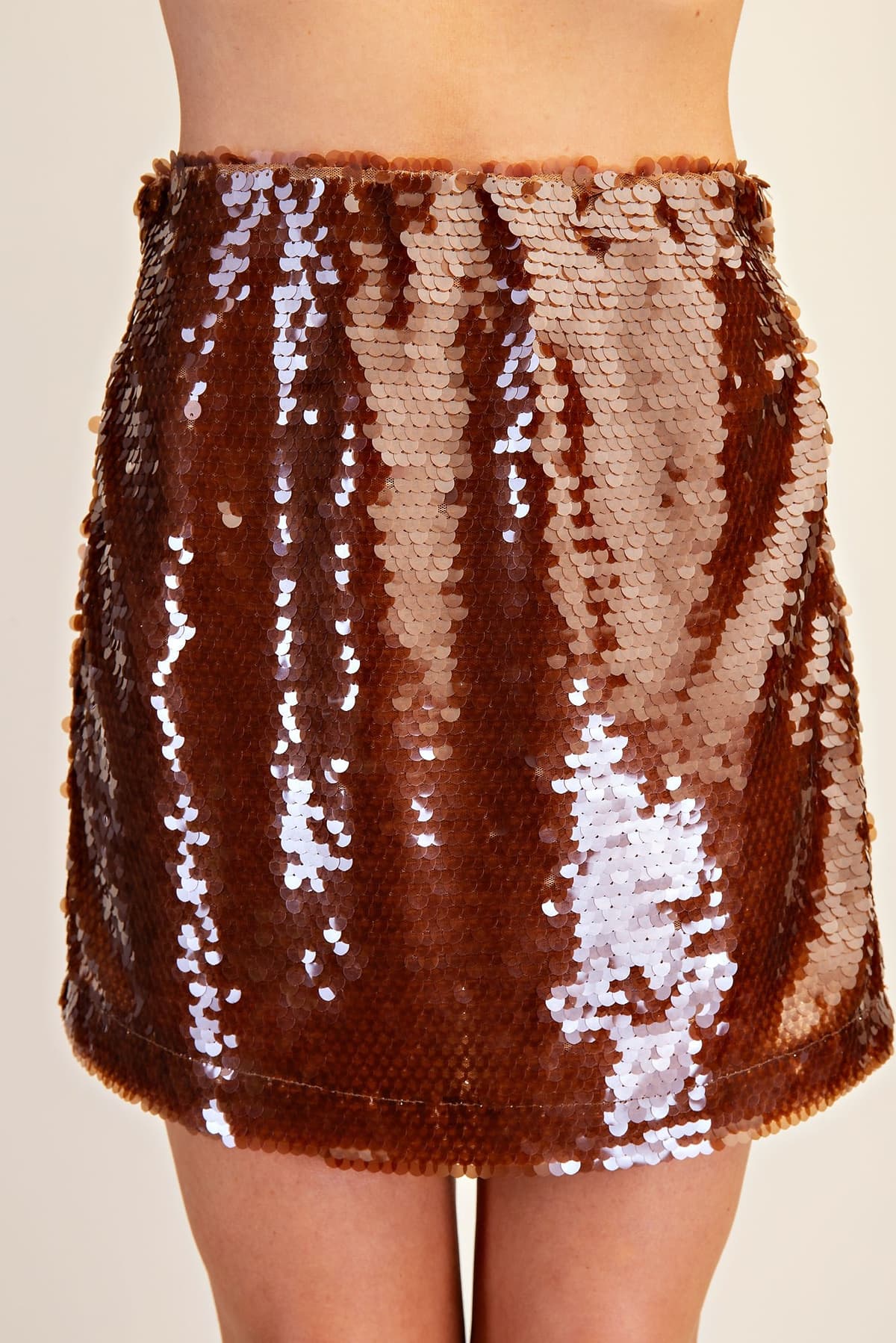 S8584 - BROWN