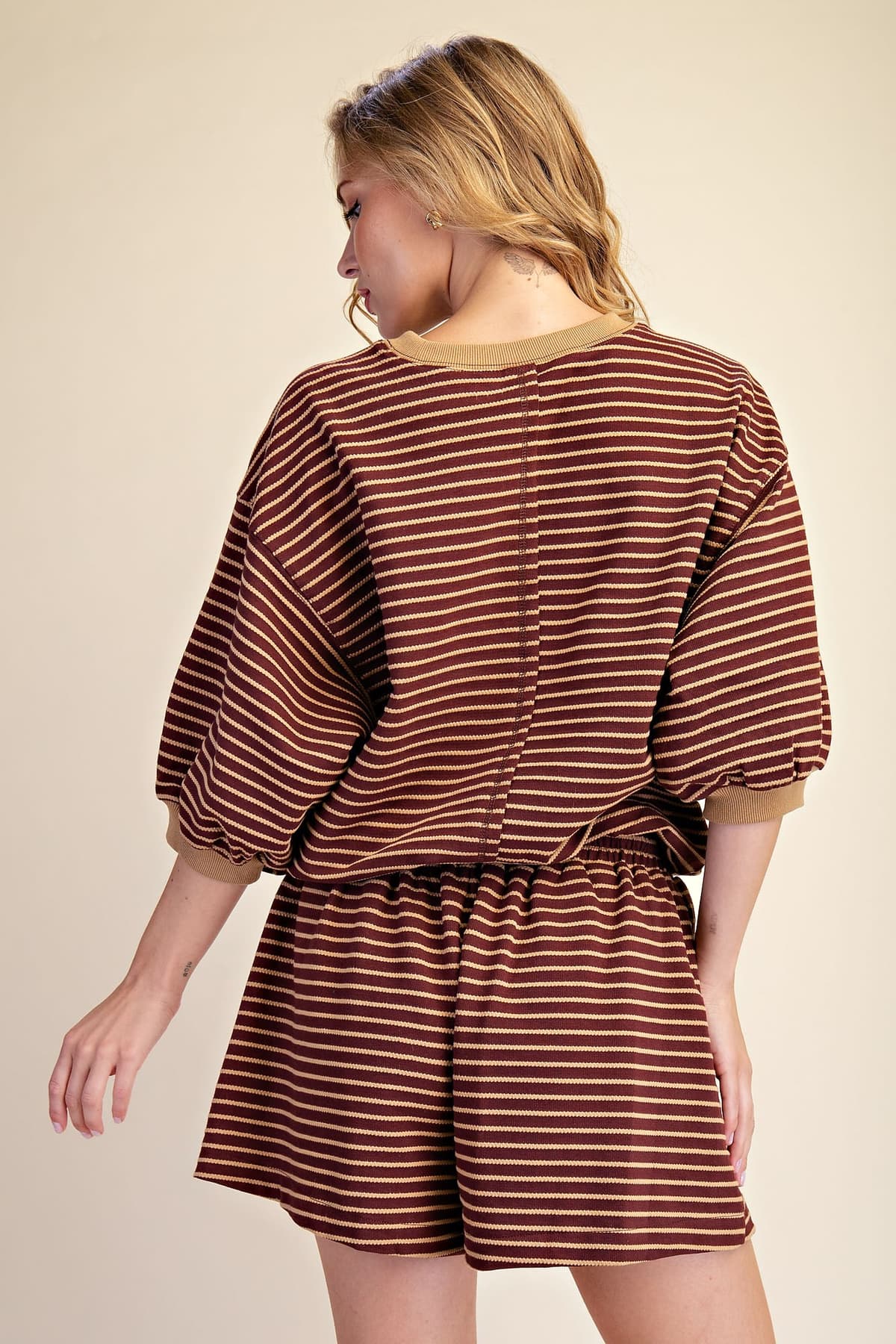 T8598 - BROWN