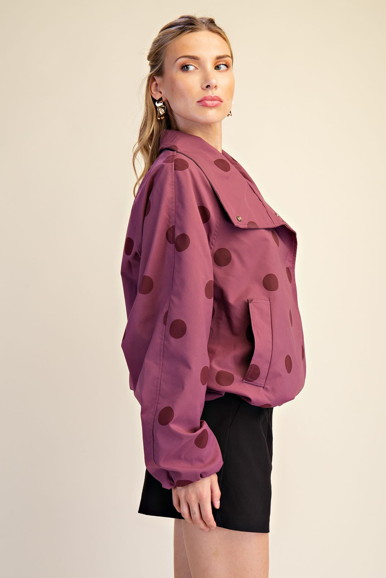 J8561 - PLUM