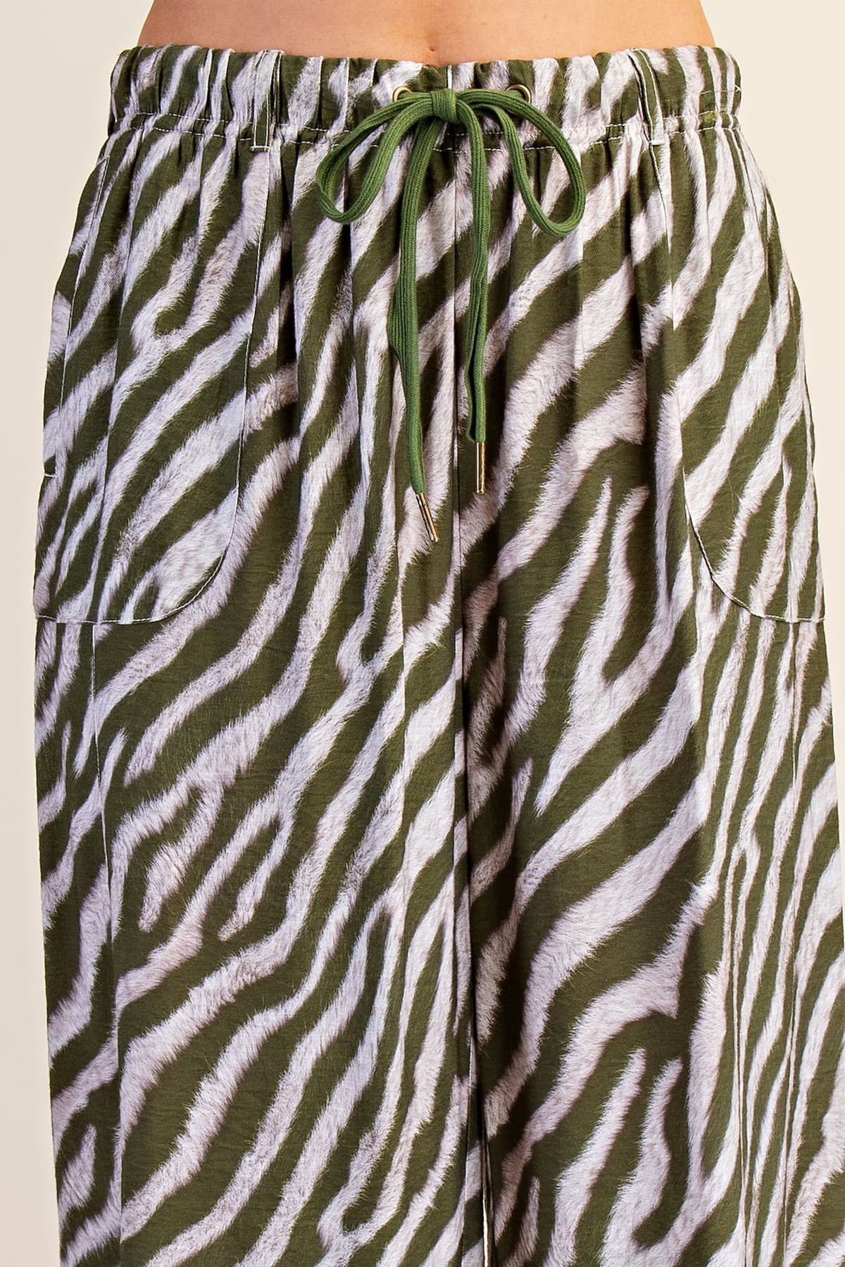 P9507 - OLIVE