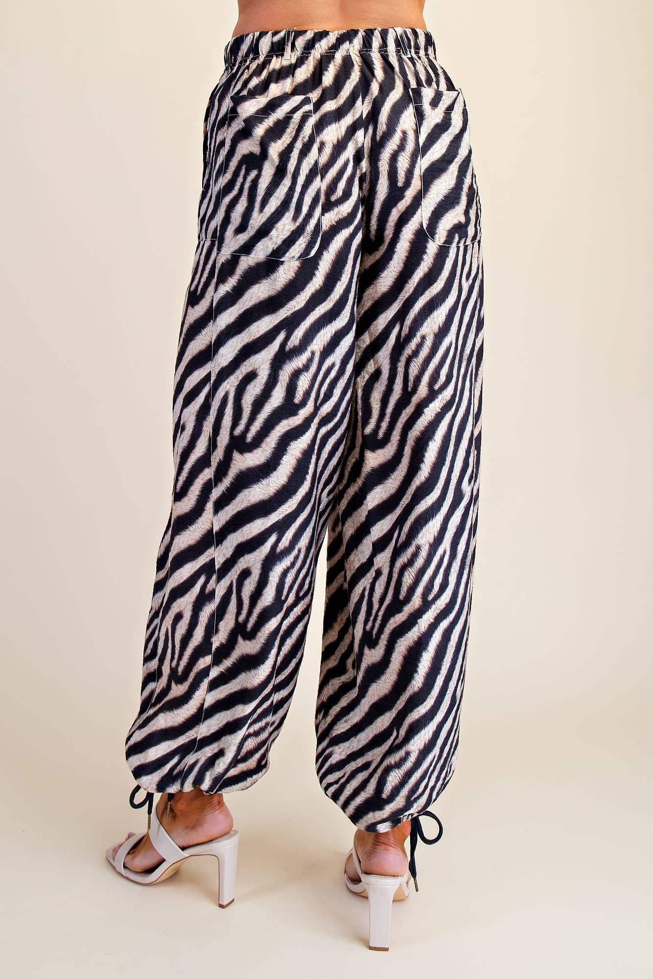 P9507 - BLACK