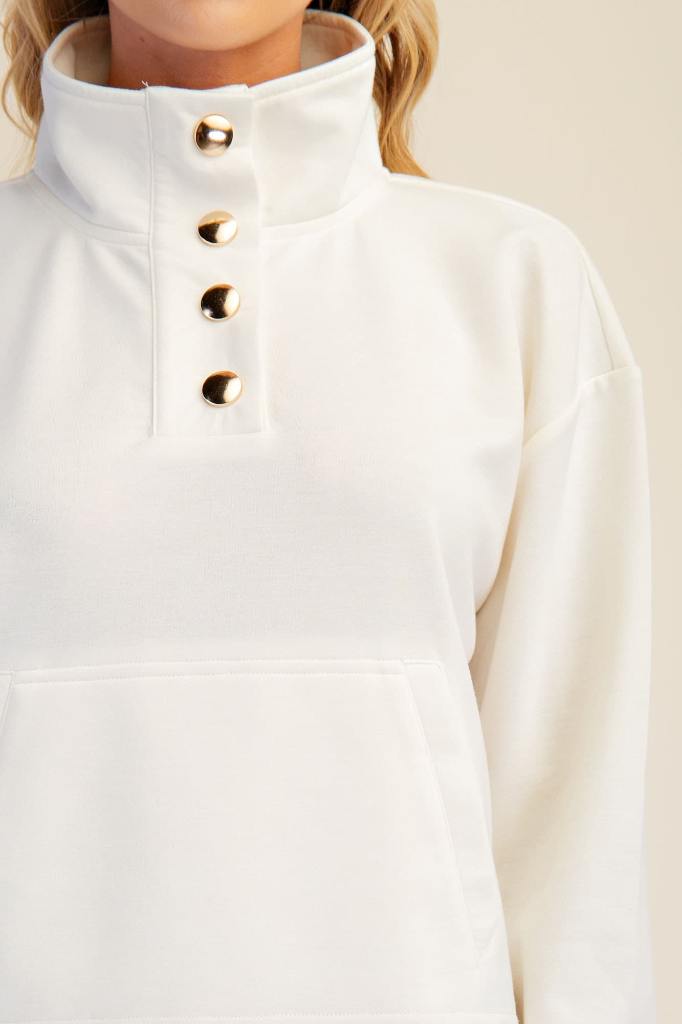 T8637 - WHITE