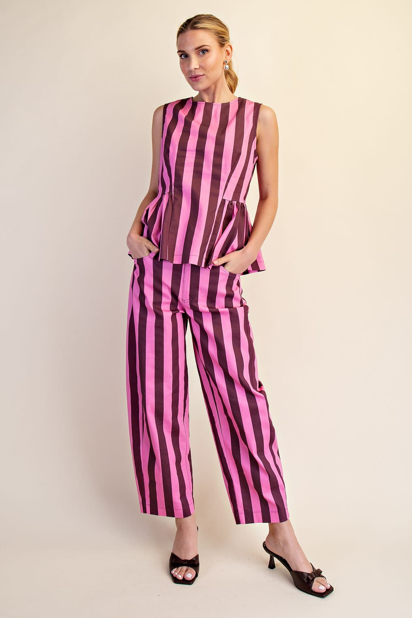 T8645 - PLUM