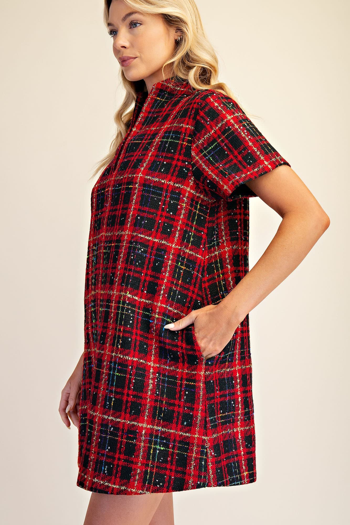 D8642 - RED