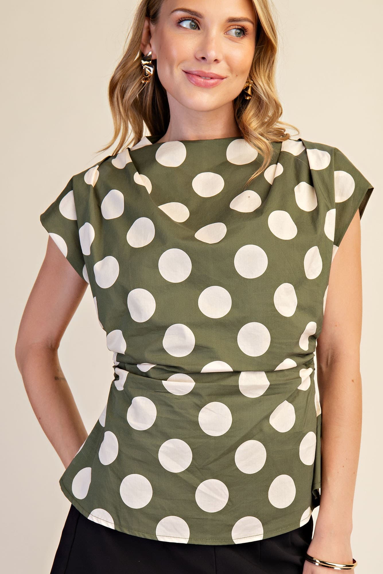 T9515 - OLIVE